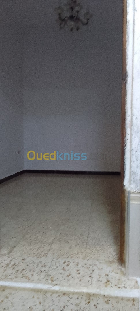 Vente Appartement F2 Alger Bir mourad rais