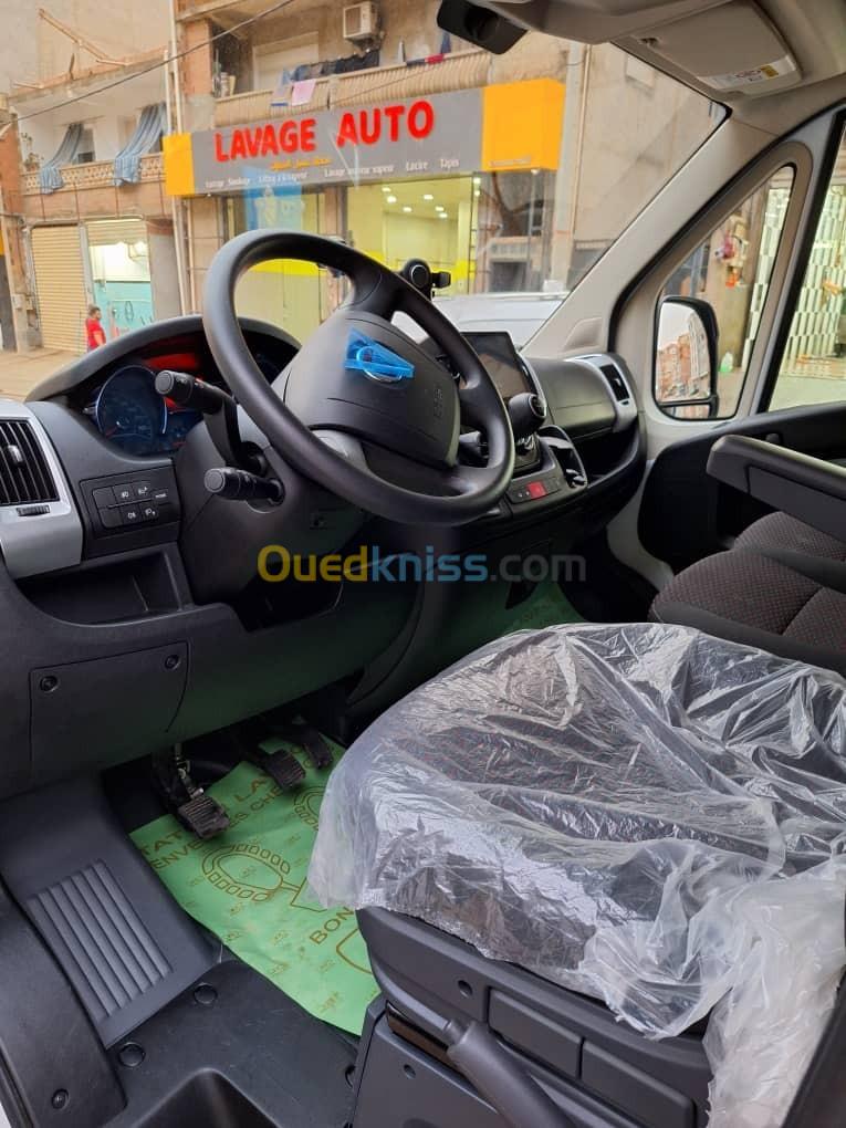 Fiat fourgon Ducato 2023