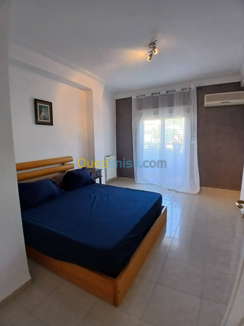 Location Appartement F4 Alger Hydra