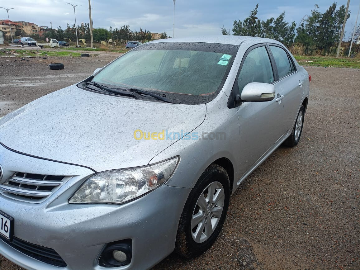 Toyota Corolla 2012 high grade