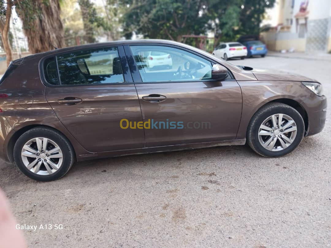 Peugeot 308 2015 