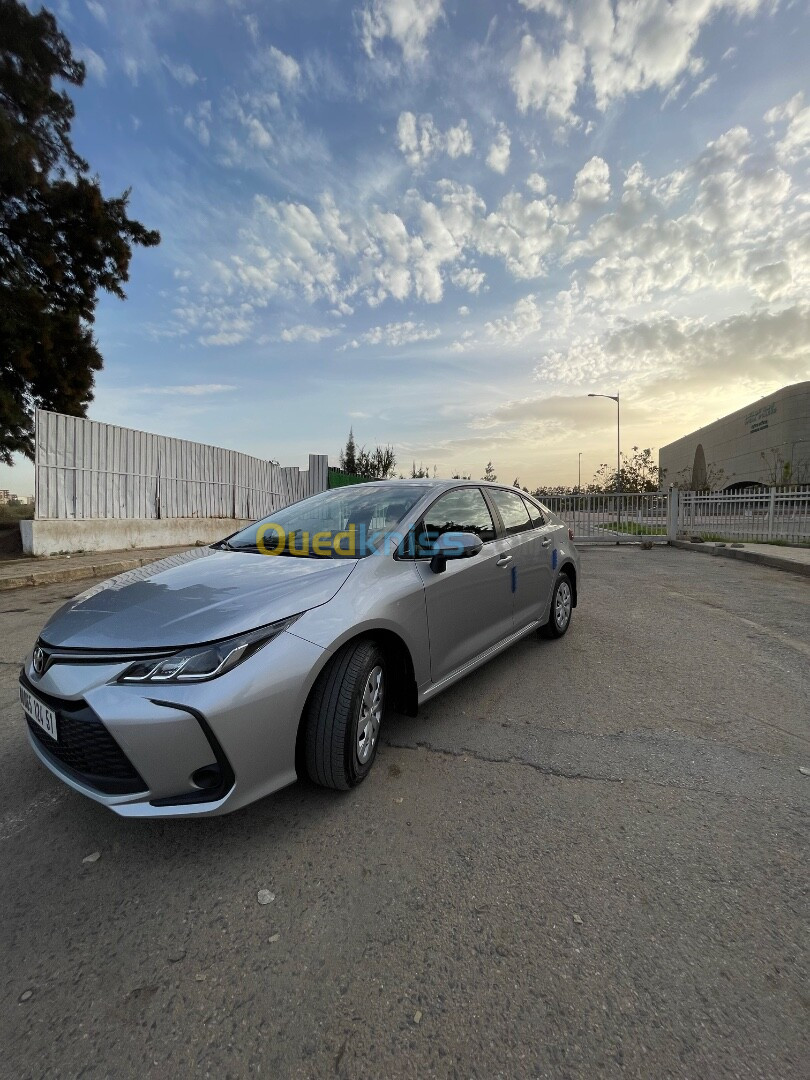 Toyota Corolla 2024 La toutou