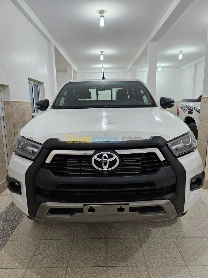 Toyota Hilux 2024 ادفنشر