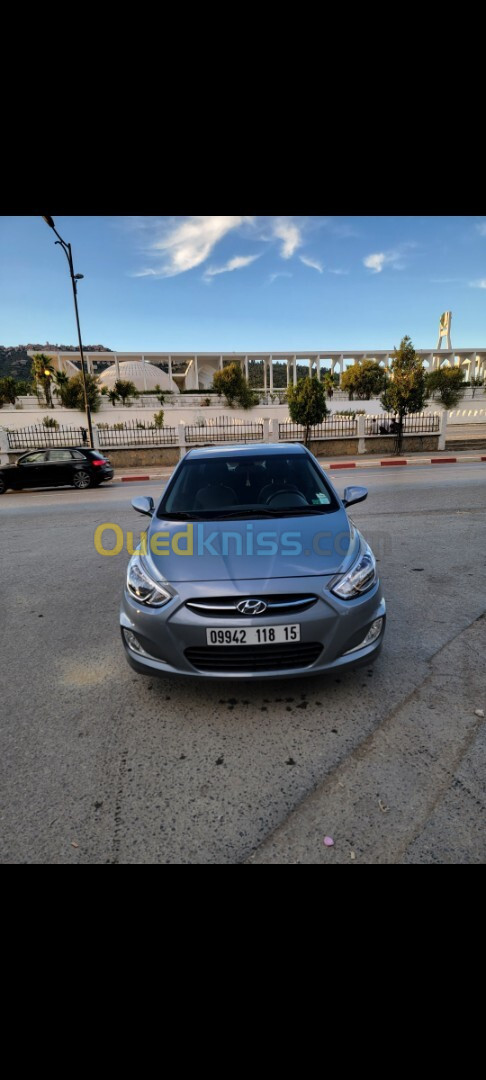 Hyundai Accent RB  4 portes 2018 Accent RB  4 portes