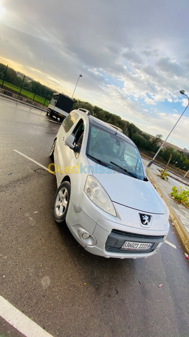 Peugeot Partner 2011 Tepee