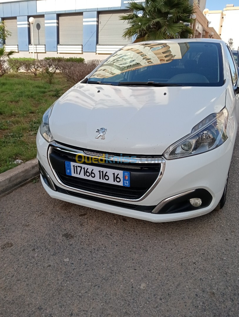 Peugeot 208 2016 Allure Facelift