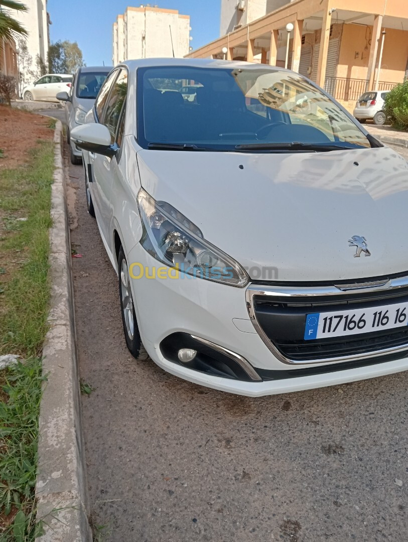 Peugeot 208 2016 Allure Facelift