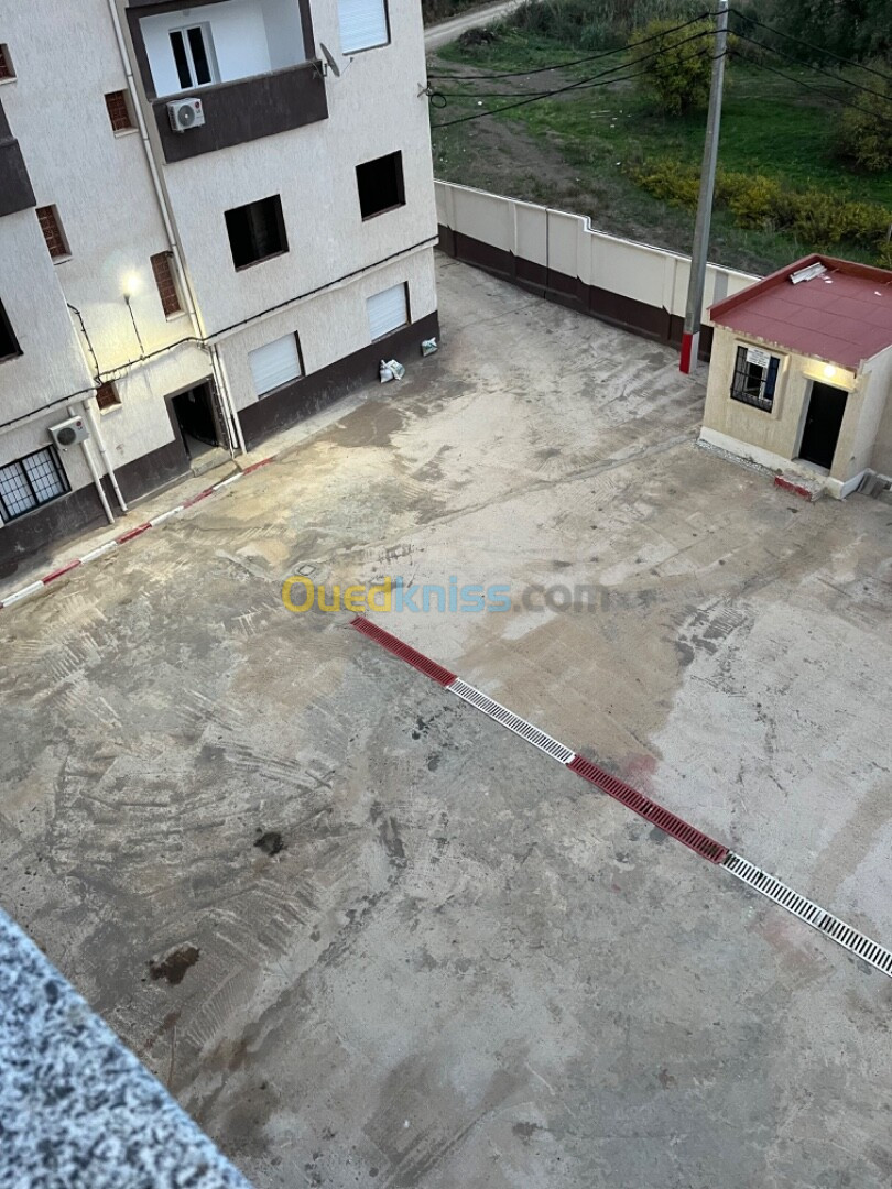 Vente Appartement F3 Tizi Ouzou Azeffoun