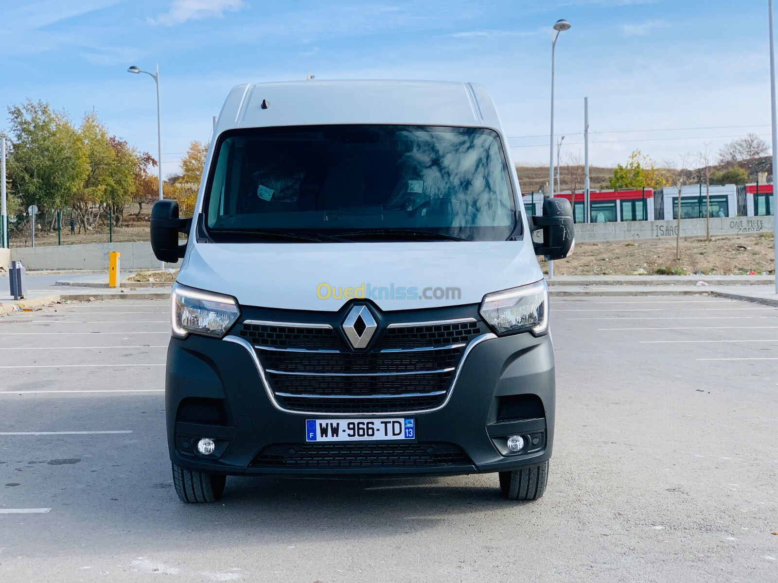 Renault Master 2024 2 paneux