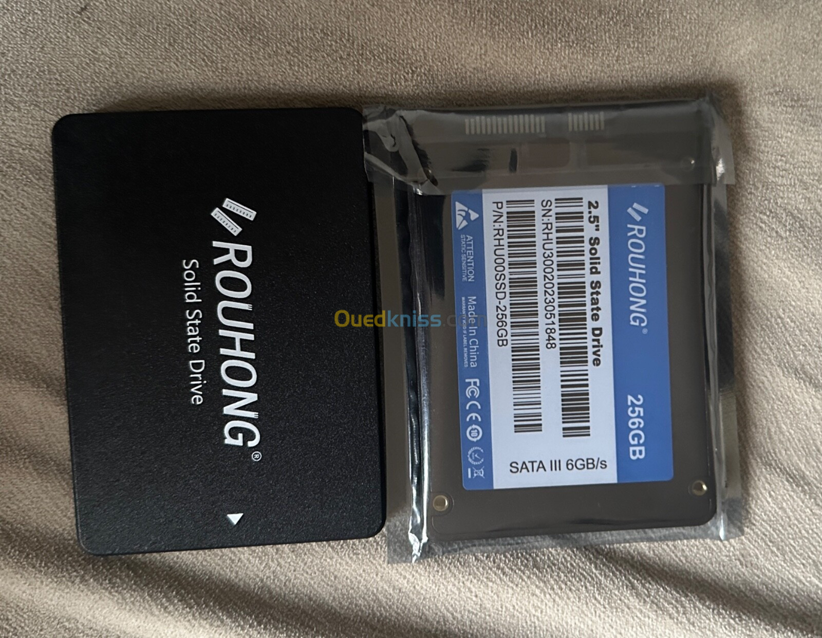 Disque dur SSD ROUHONG SATA 3 256GB