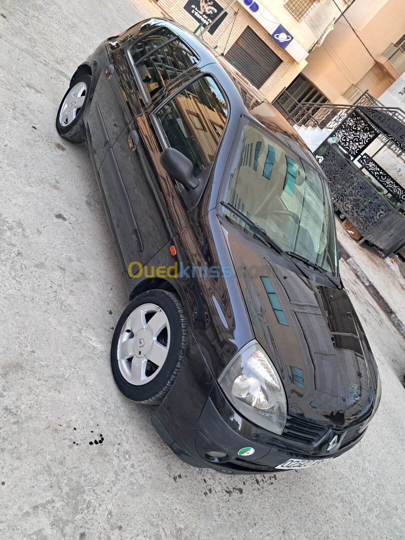 Renault Clio 2 2005 Extreme