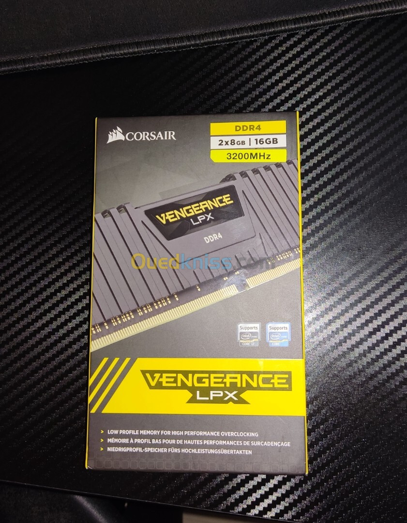 Ram Corsair Vengeance LPX DDR4 3200 PC4-25600 16 Go 2X8 Go CL16 Noir