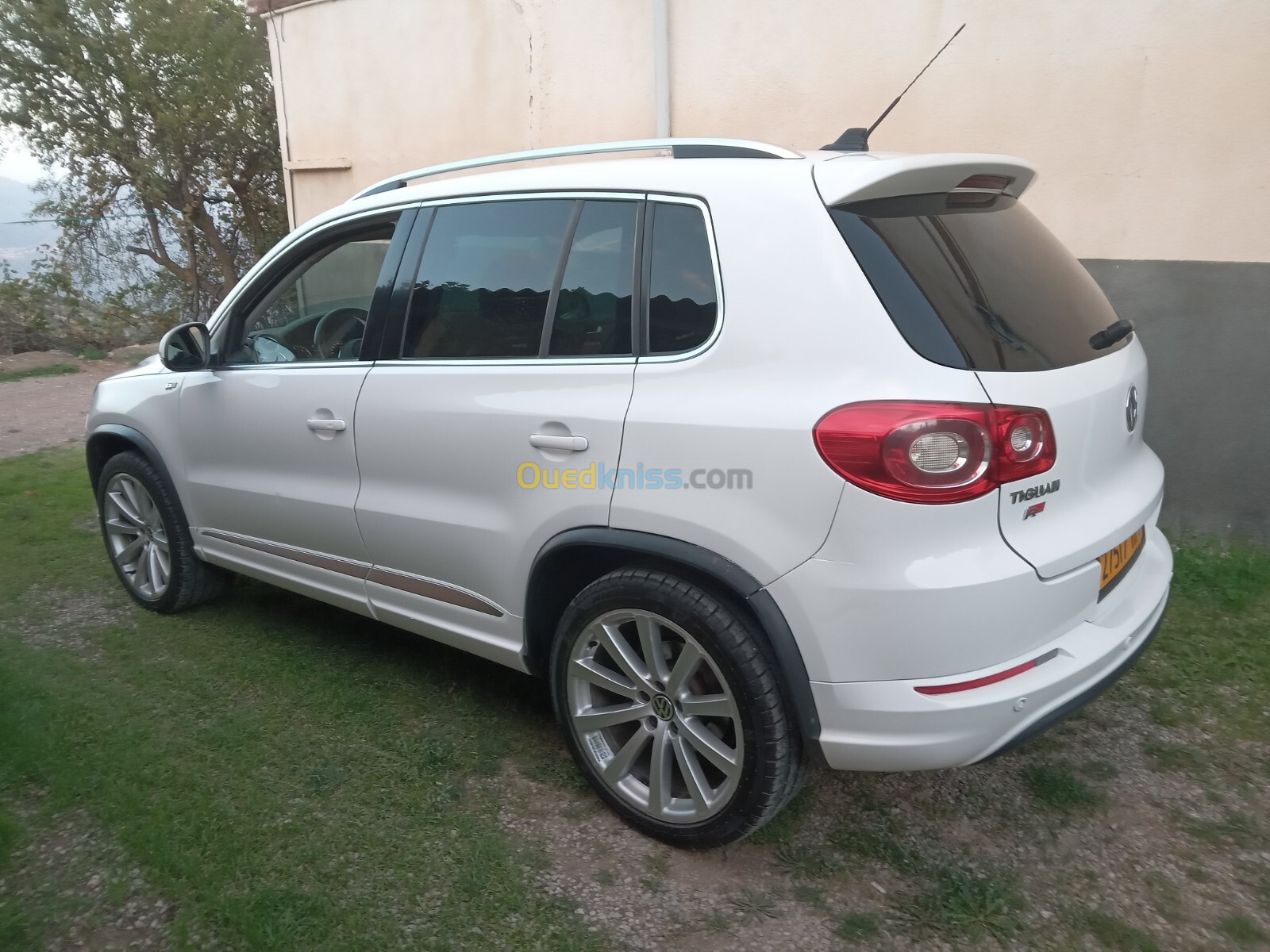 Volkswagen Tiguan 2011 R Line