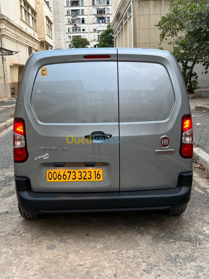 Fiat Doblo 2023 Italie