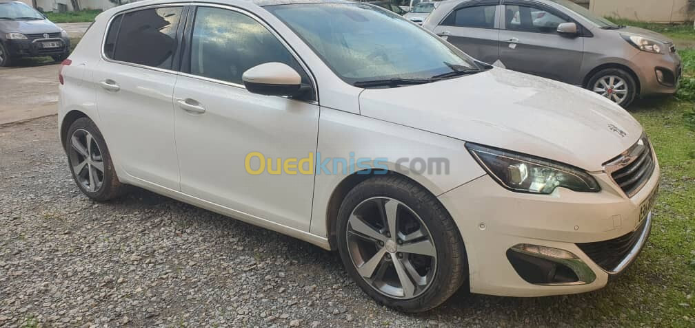 Peugeot 308 2015 Allure