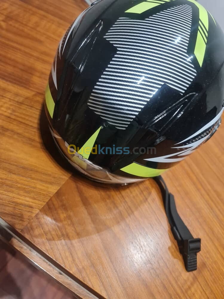 Casque original pour moto scooter 