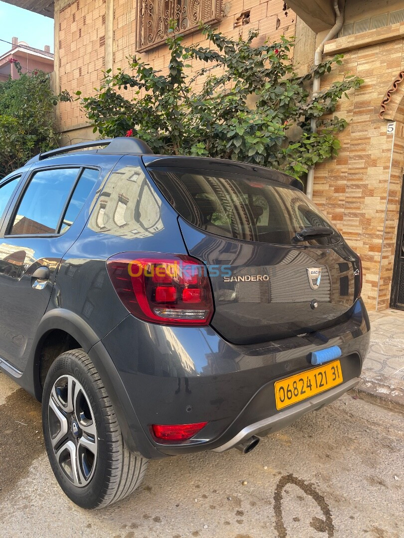 Dacia Sandero 2021 Stepway PRIVILEGE