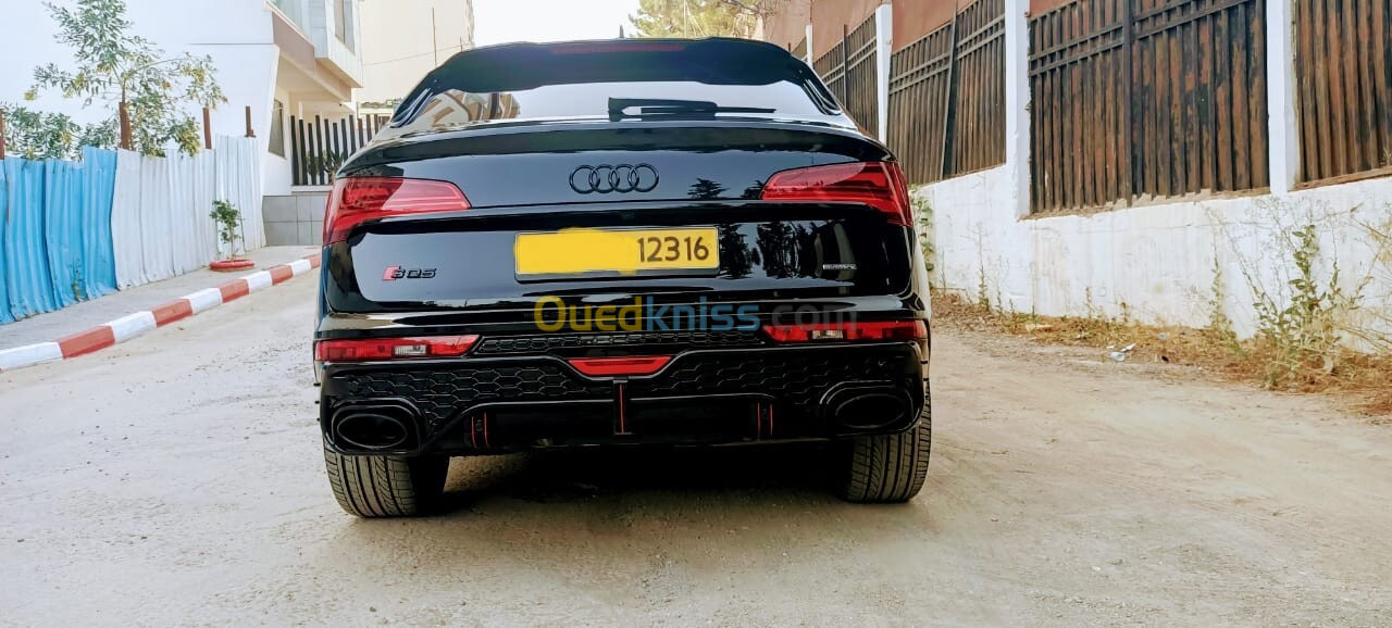 Audi Q5 2023 Sport back