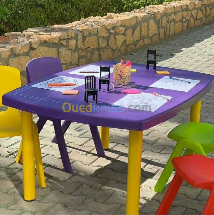 table et chaise enfant  