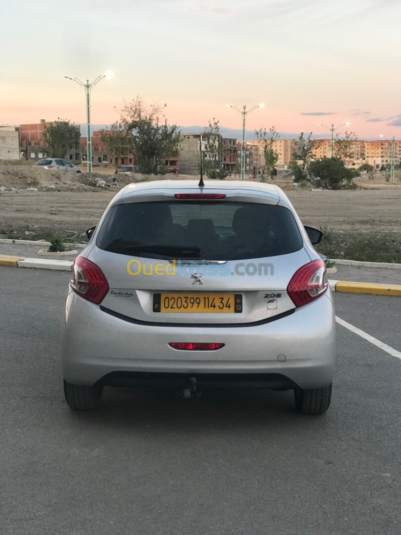 Peugeot 208 2014 208