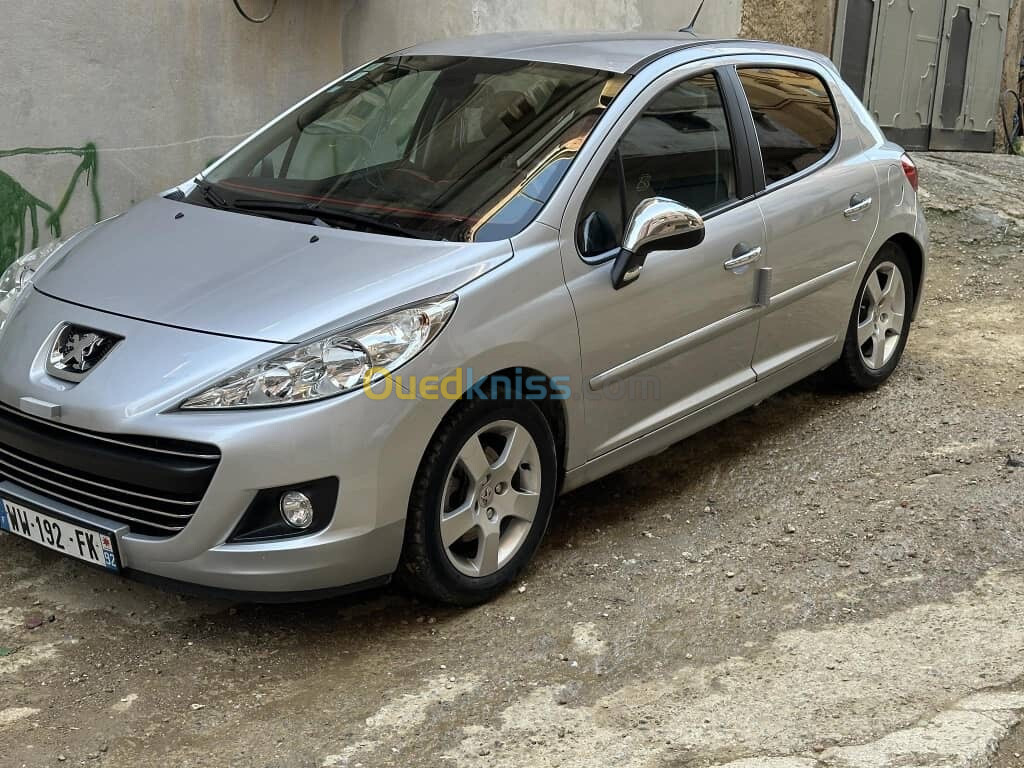 Peugeot 207 2010 Sportium