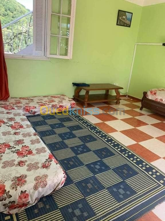 Location vacances Niveau De Villa F2 Jijel Ziama mansouriah