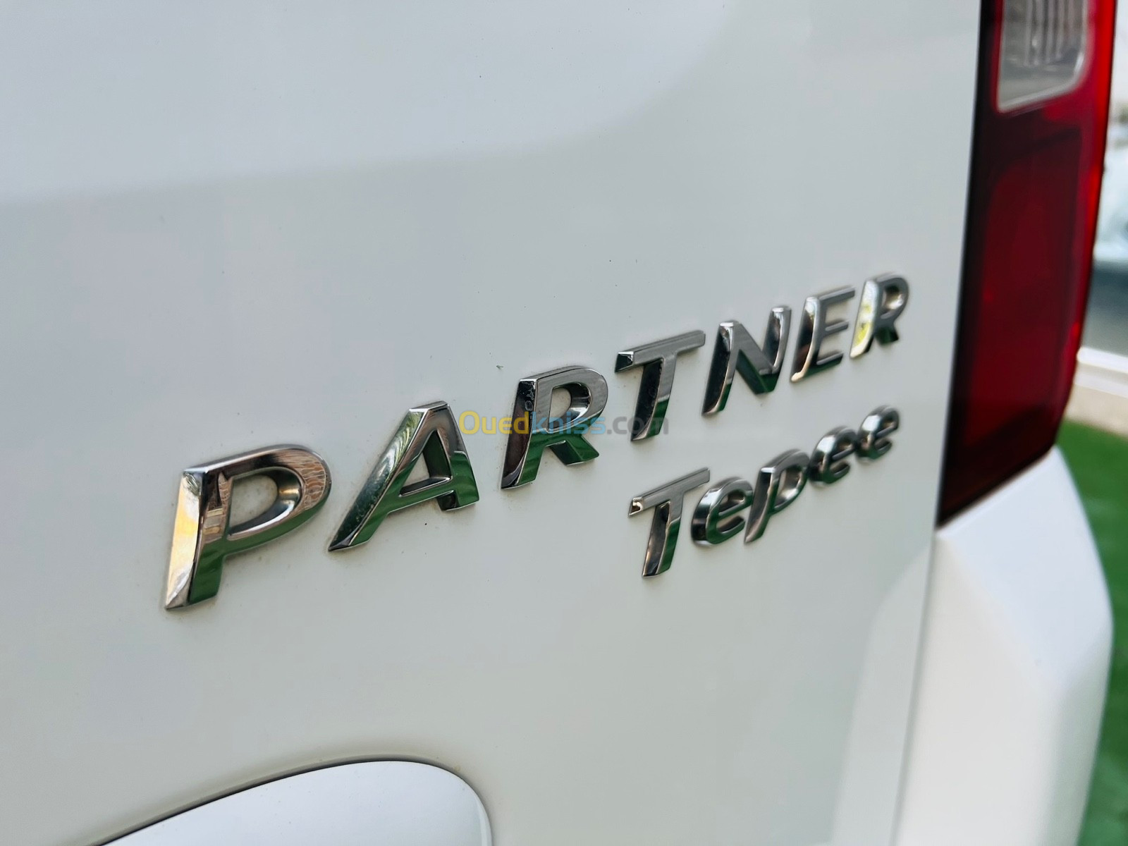 Peugeot Partner 2018 Tepee Allure 