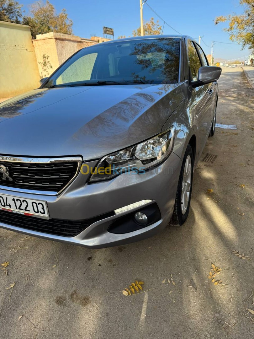 Peugeot 301 2022 Allure