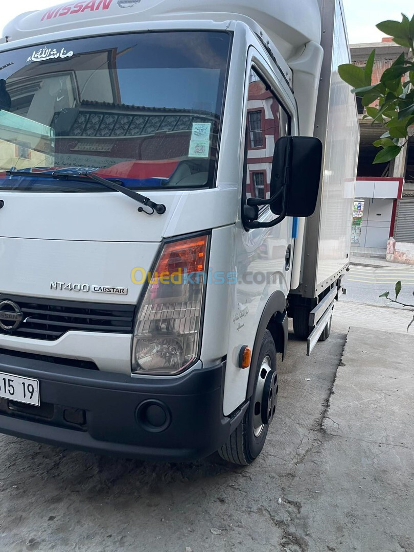 Nissan Cabstar nt400 2015