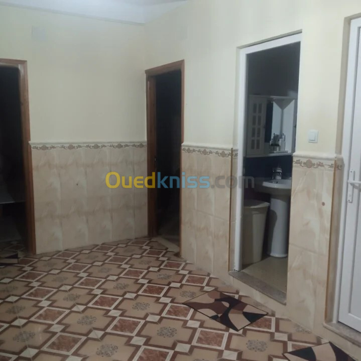 Location Appartement F3 Blida Soumaa