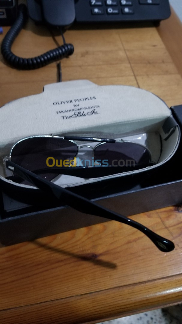 Oliver peoples 