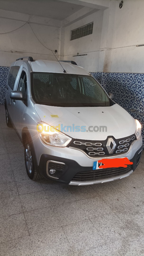 Renault Kangoo Stepway 2024 