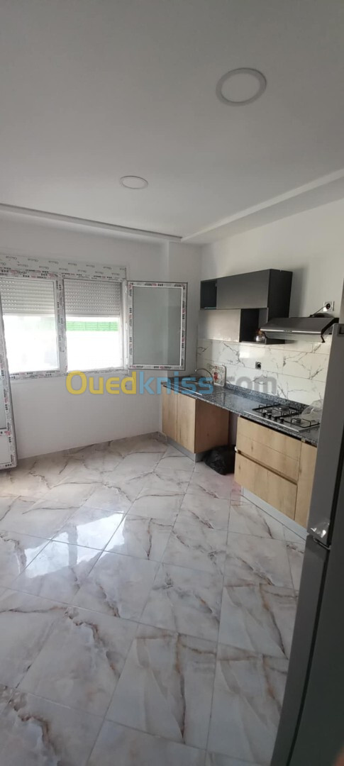 Location Appartement F2 Oran Ain el turck