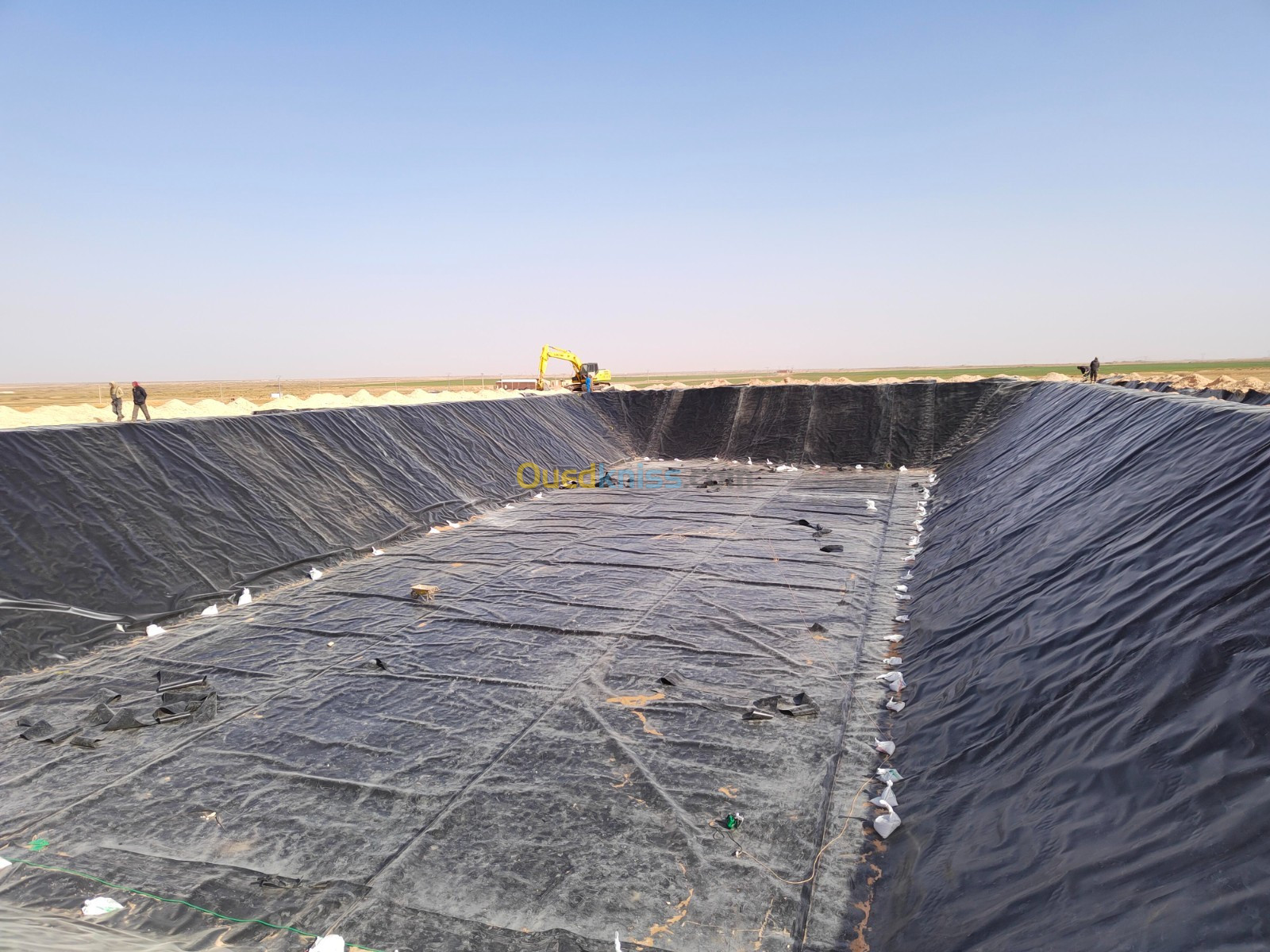 Bassin d'irrigation et d'aquaculture en geomembrane