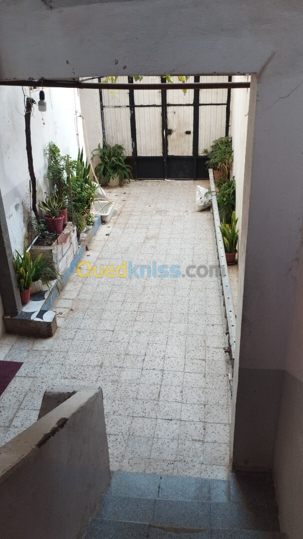 Location Niveau De Villa F2 Alger Draria