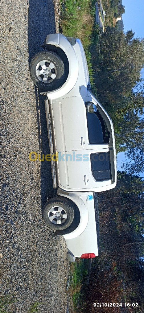 Nissan Navara 2012 Elegance 4x4