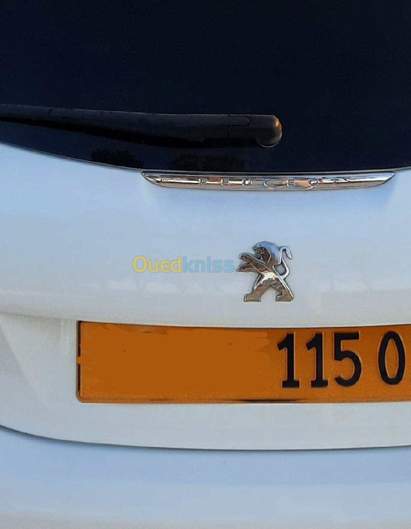 Peugeot 208 2015 Allure