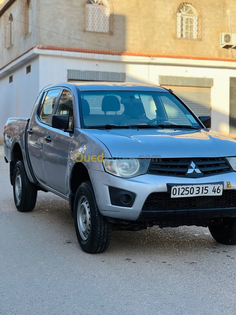 Mitsubishi L200 2015 Doube cabine Evolution