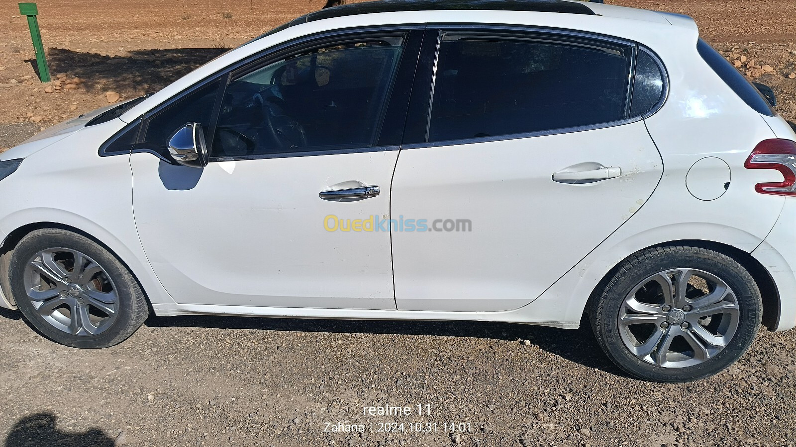 Peugeot 208 2015 Allure