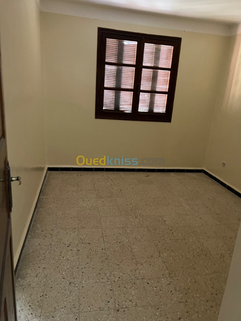 Location Appartement F3 Alger Bab ezzouar