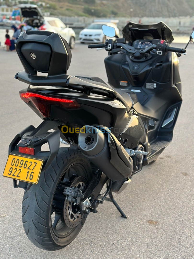 Yamaha Tmax 562 2022