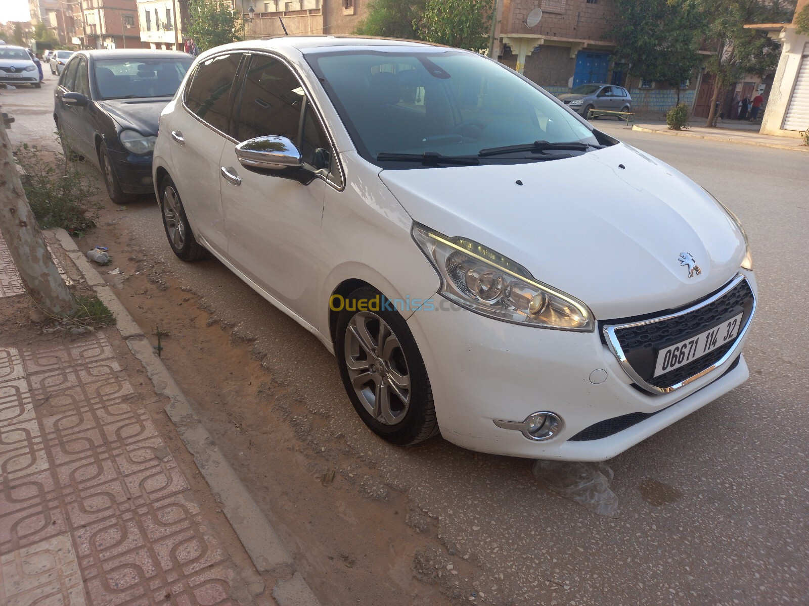 Peugeot 208 2014 Allure