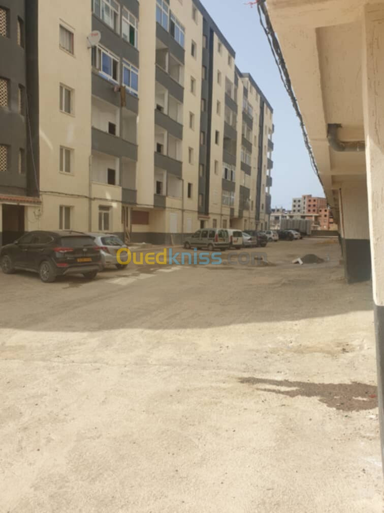 Vente Appartement F3 Tizi Ouzou Azeffoun