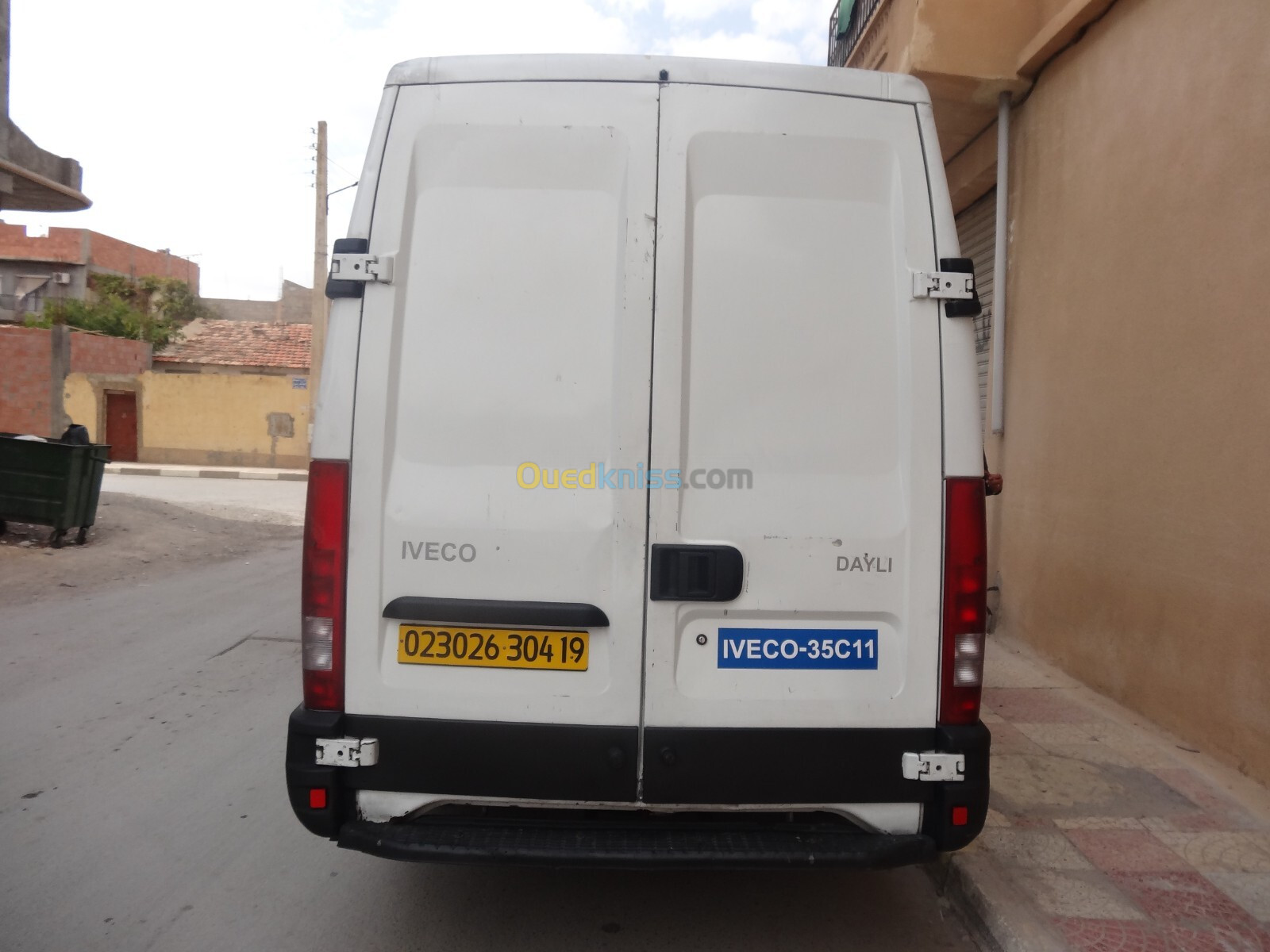 iveco 35c11 2004