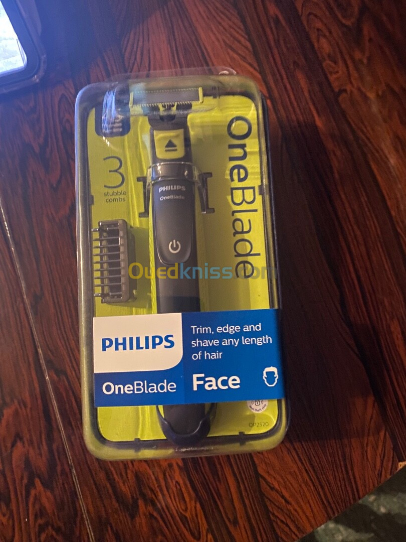 Philips OneBlade Original hybride Visage, rasoir/tondeuse ( Cabas FR )