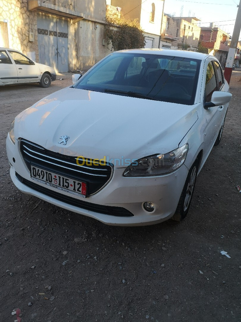 Peugeot 301 2015 Allure