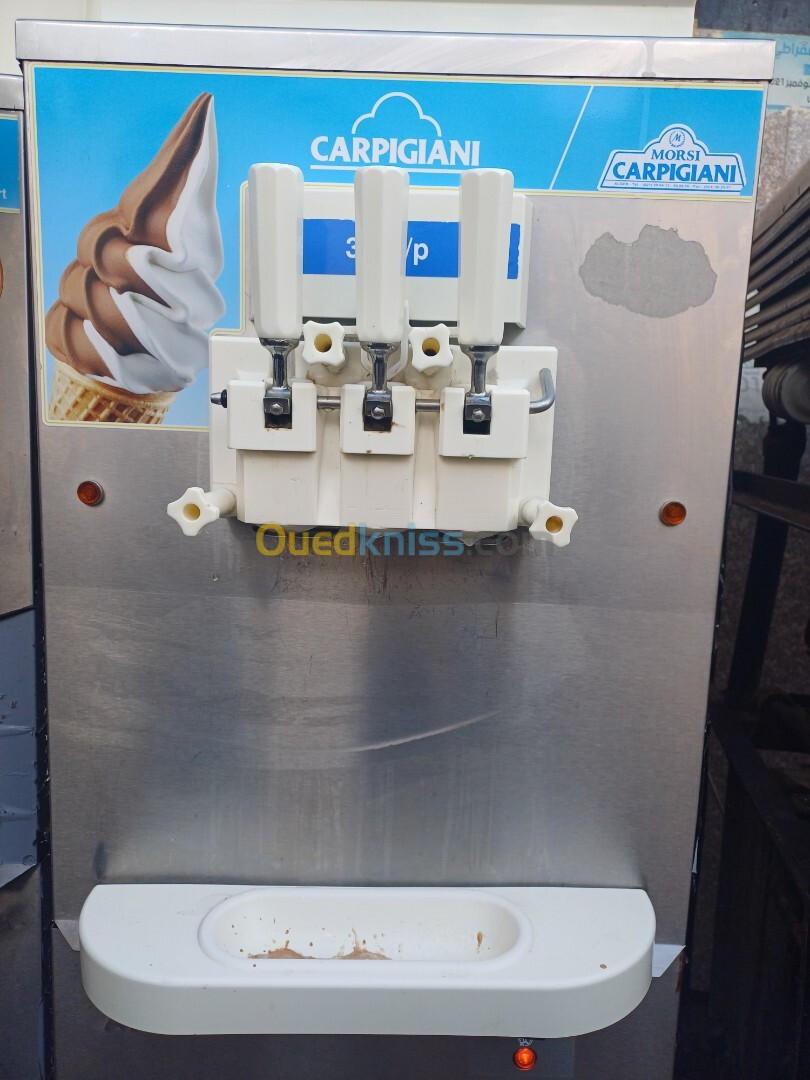 Ice cream machine