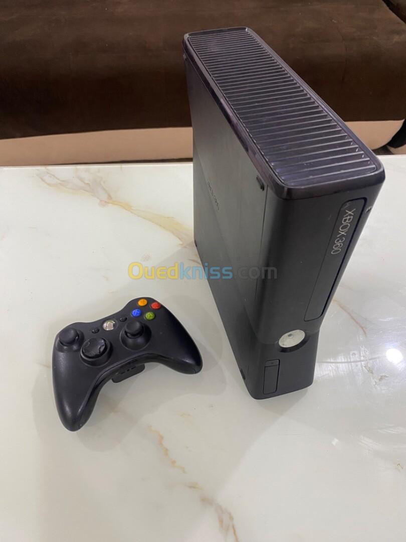 Xbox 360 slim avec kinect