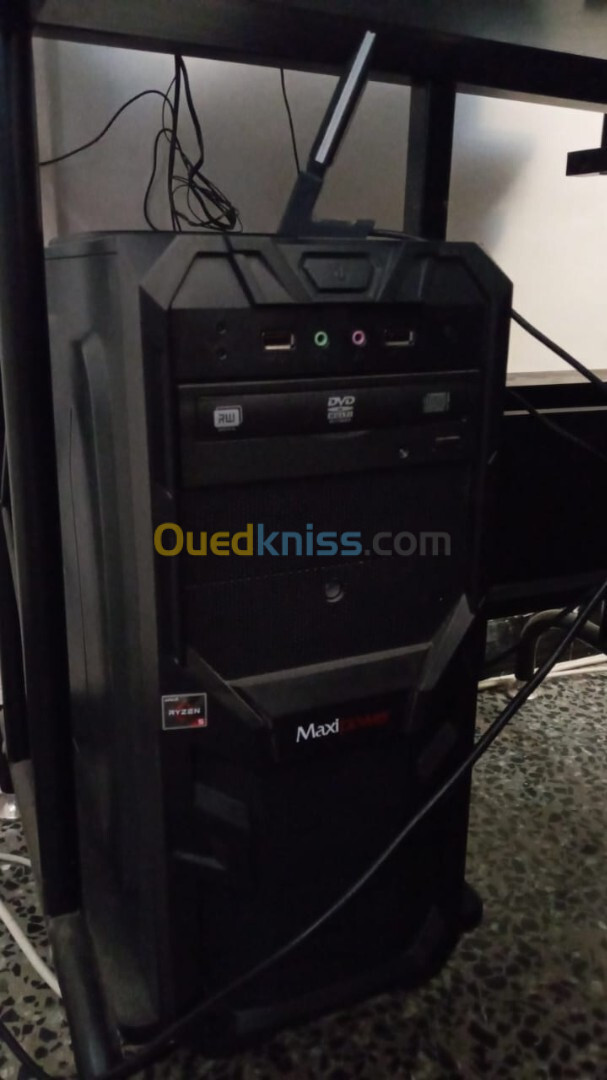 BOITIER GAMER : ASUS M450 + RAYZEN 5 + AMD RX 6500 + 16GB RAM + 120 SSD