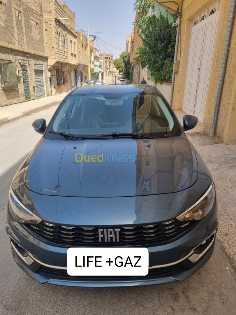 Fiat TIPO 2023 LIFE